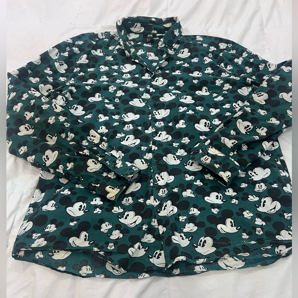 H&M x DISNEY | button down Mickey Mouse shirt